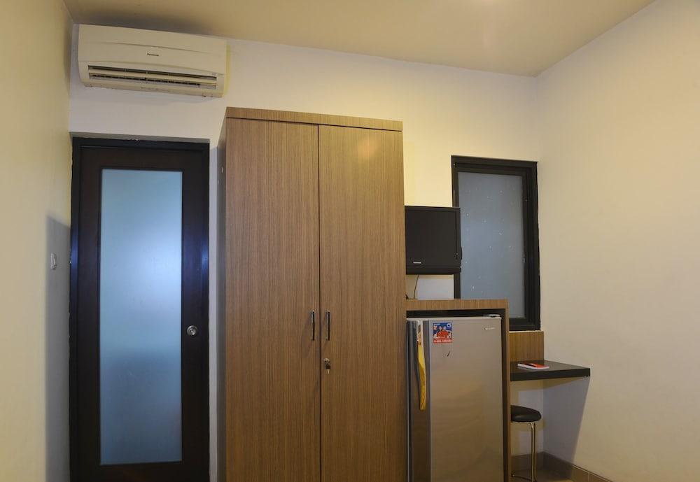 Zen Rooms Setiabudi Barat Джакарта Екстериор снимка