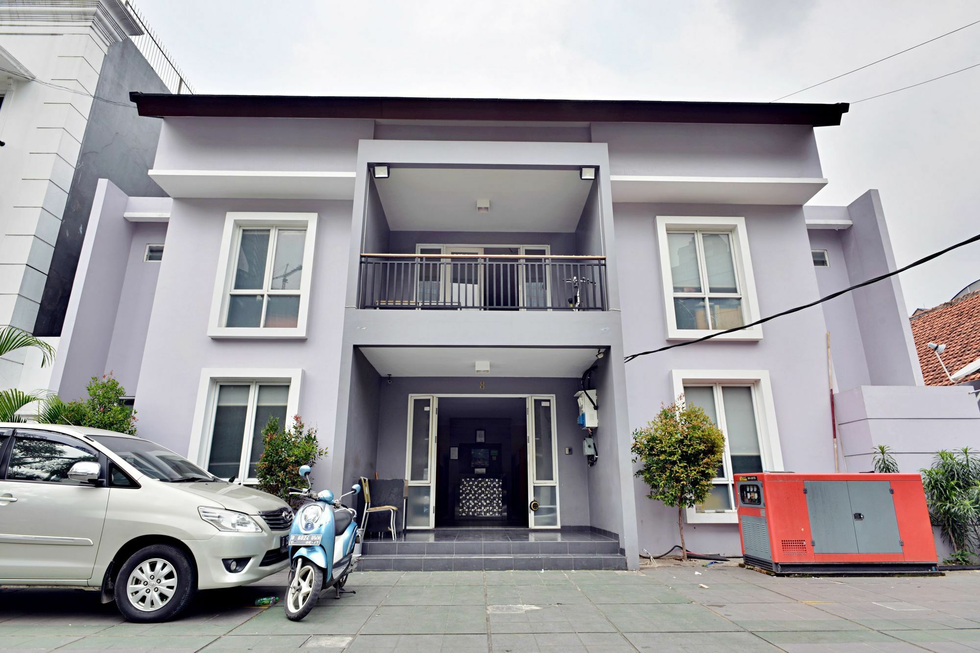 Zen Rooms Setiabudi Barat Джакарта Екстериор снимка