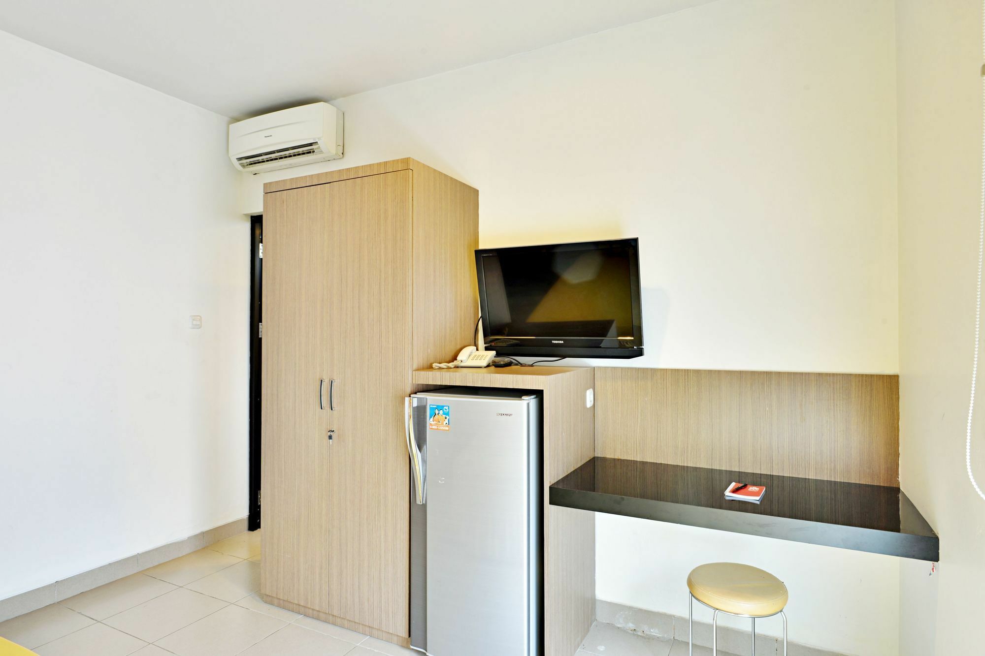 Zen Rooms Setiabudi Barat Джакарта Екстериор снимка